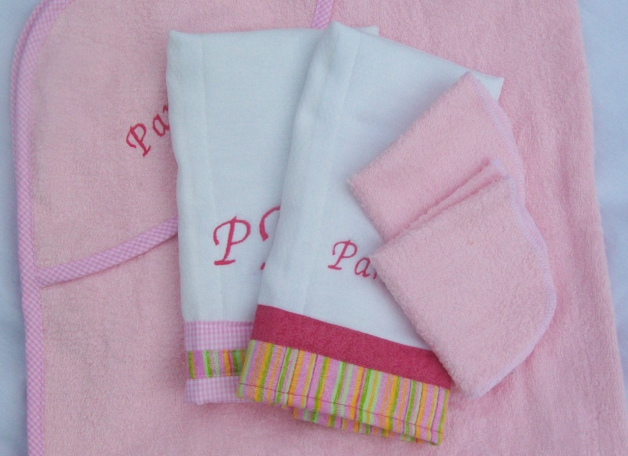 Baby Girl Gift Set in Pink Five pcs Hooded Towel Washcloths Burp Cloths Embroidered Names Included