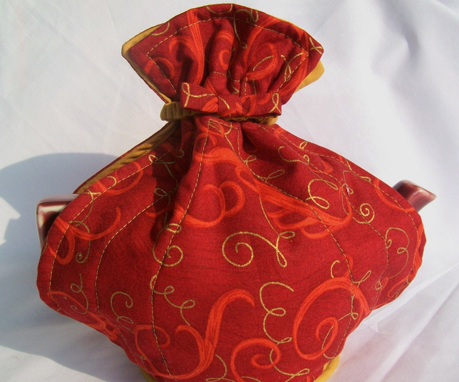 Red Tea Cozy Quilted
