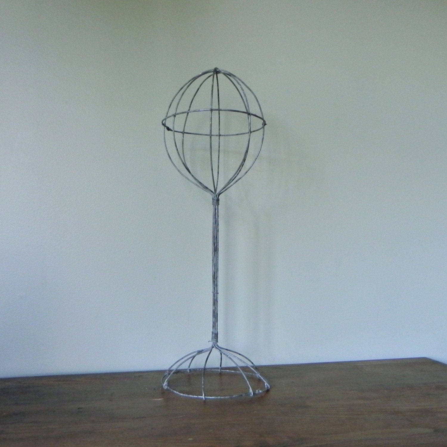 Vintage metal wire hat wig rack holder form stand by jollytimeone