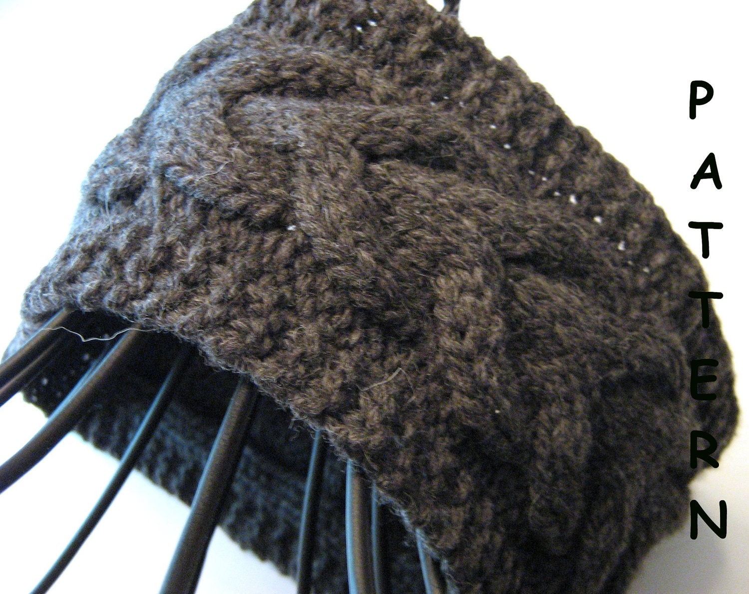pdf Knitting Pattern - Knit Cabled Headband Earwarmer Lucky Horseshoe