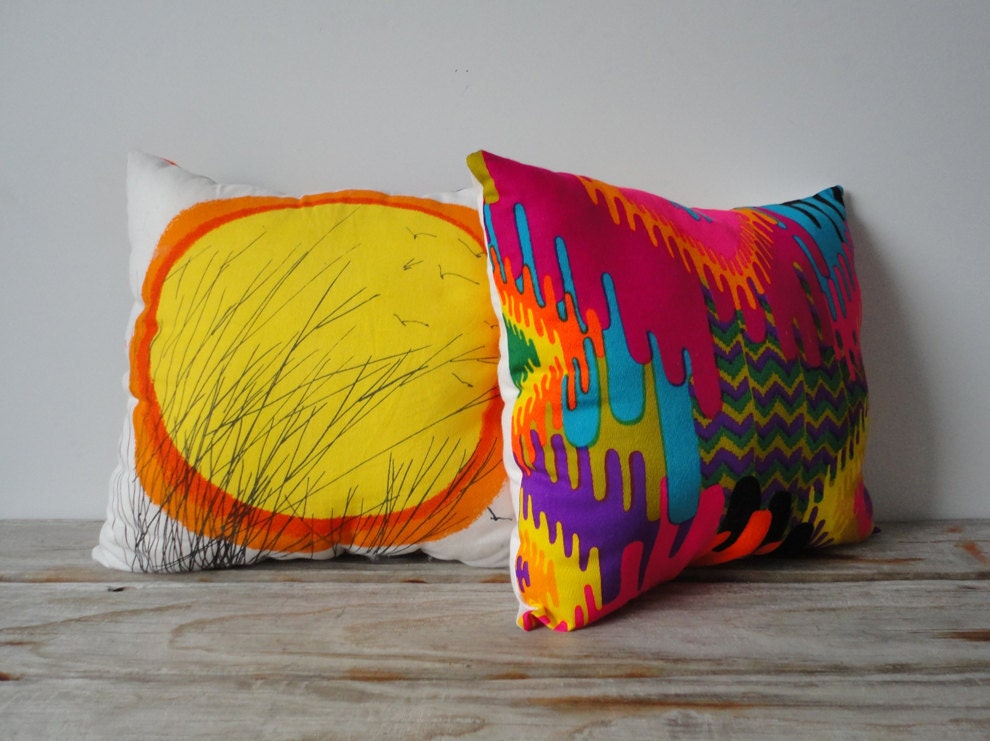 Modern Vera Neumann Graphic Pillow