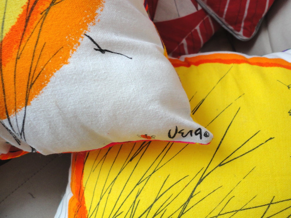 Modern Vera Neumann Graphic Pillow