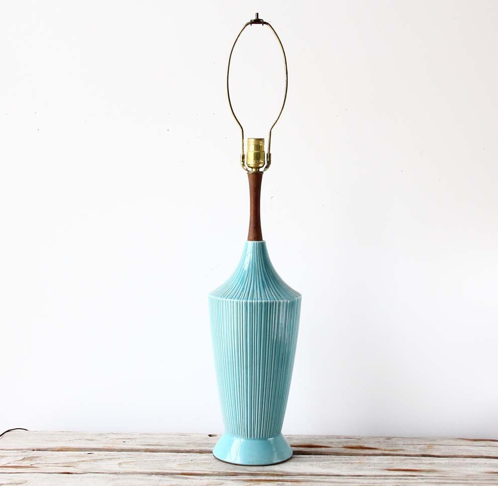 r e s e r v e d Aqua Ceramic & Teak Table Lamp