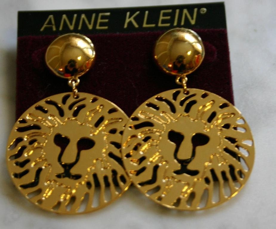 Anne Klein Lion