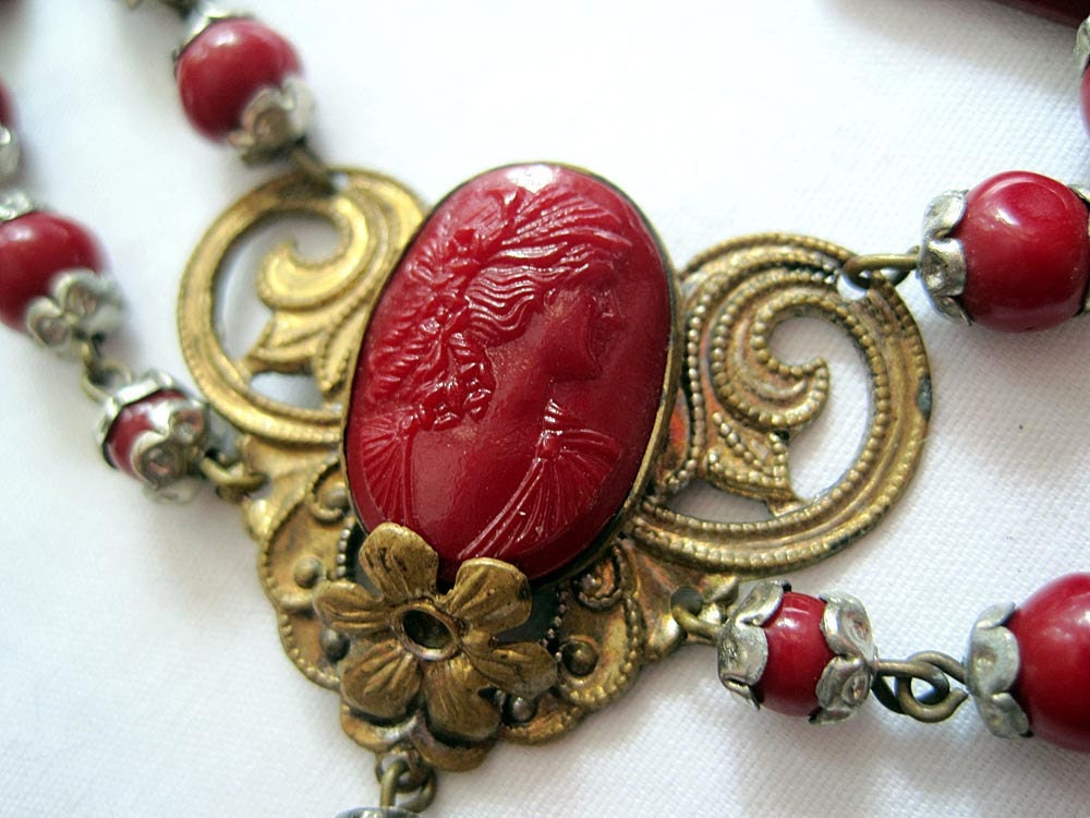 RESERVED Vintage Necklace - Art Nouveau Glass