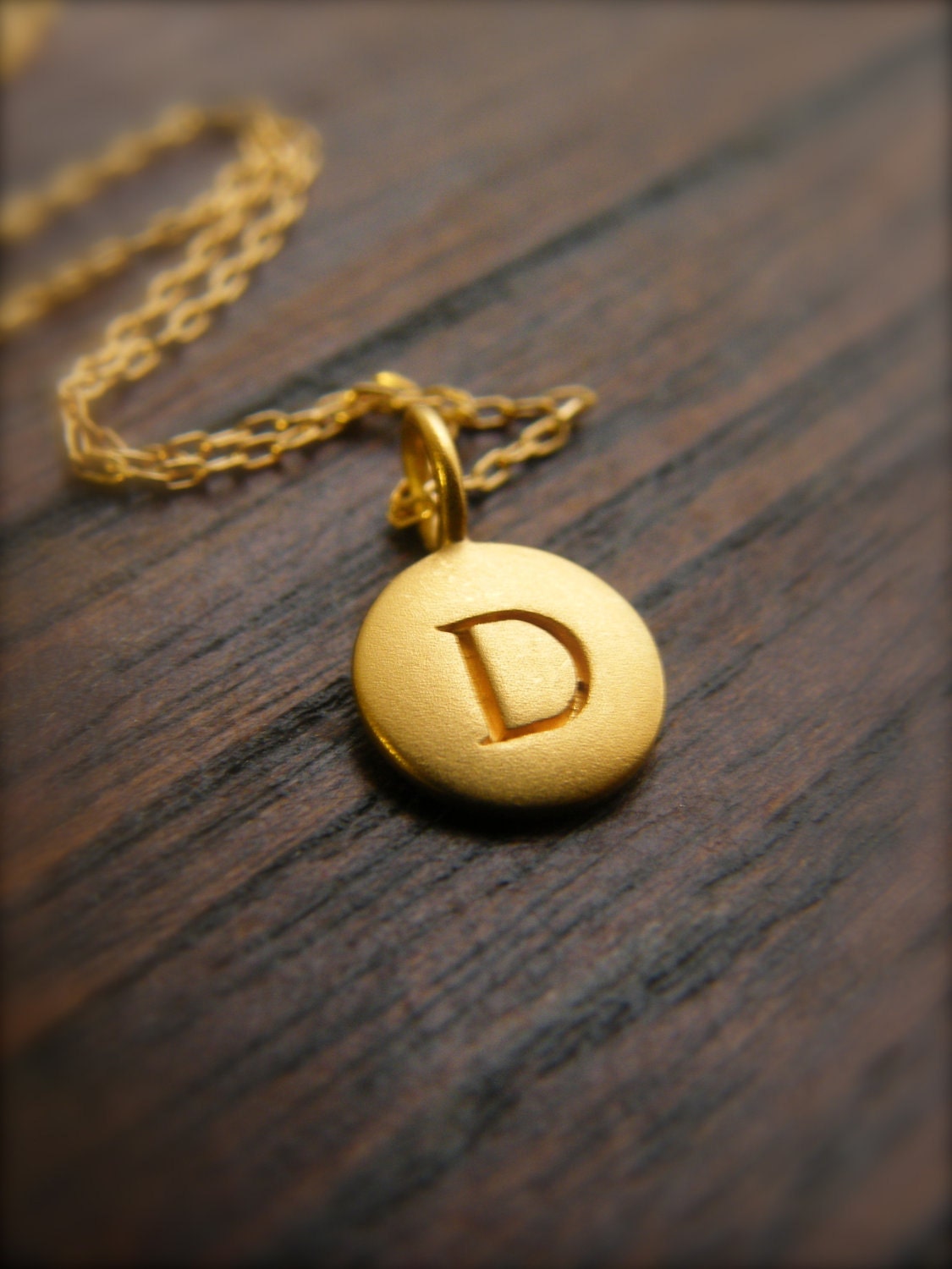 Personalized Initial Pendant Disc 14k gold by LaBodaCollection