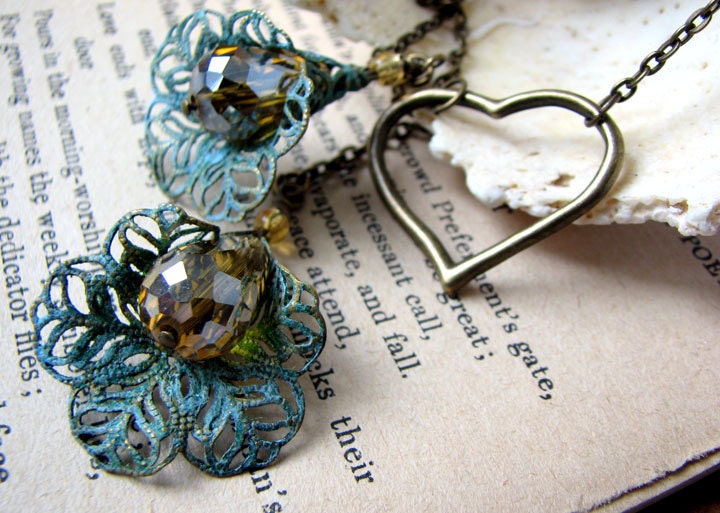 Calla Lily Heart Lariat Necklace