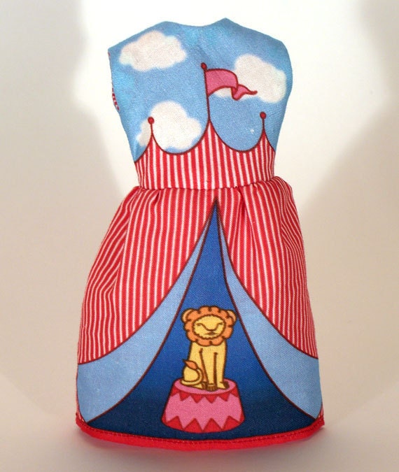 DIY Blythe Circus Dress