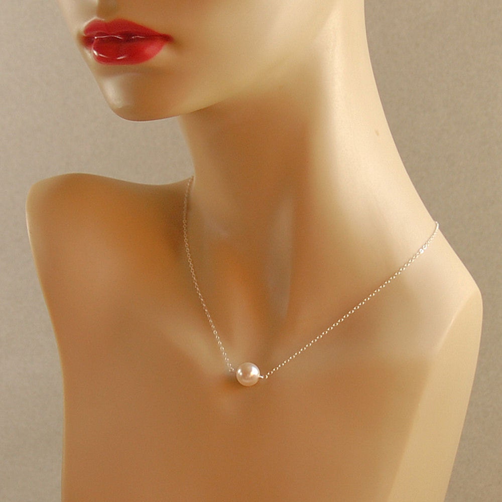 Bridesmaid Pearl Necklace