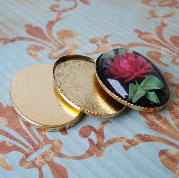 Antique Gold Oval Low Wall Settings for 40x30mm Flat Back Cabs or Jewels (3pcs)