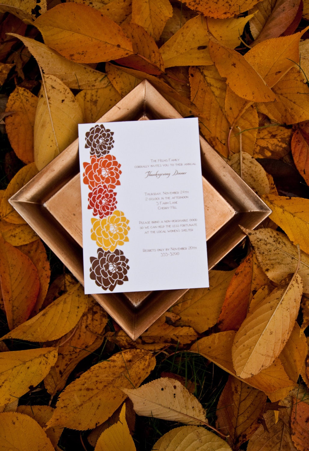 Printable Thanksgiving Invitation Dahlia Autumn Menu: Digital Autumn Dahlia Thanksgiving Menu by Belleza e Luce