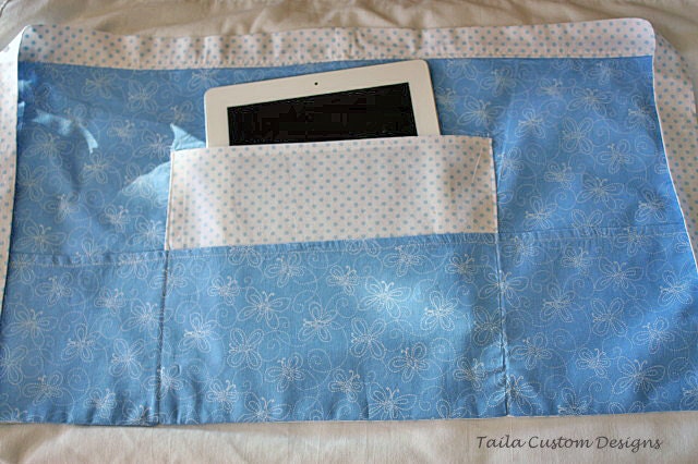 Vendor Apron iPad Craft Teacher Art Blue Butterfly Polka Dots (4 Pockets)