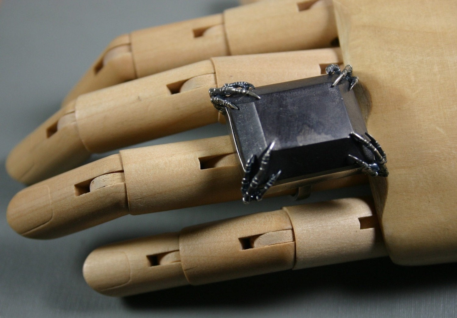 lydia. sparrow claw cocktail ring.