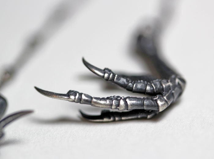 sparrow claw ritual rosary necklace. sterling silver version.