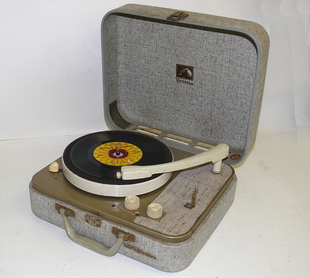 RCA Suitcase Style Portable Record Player
