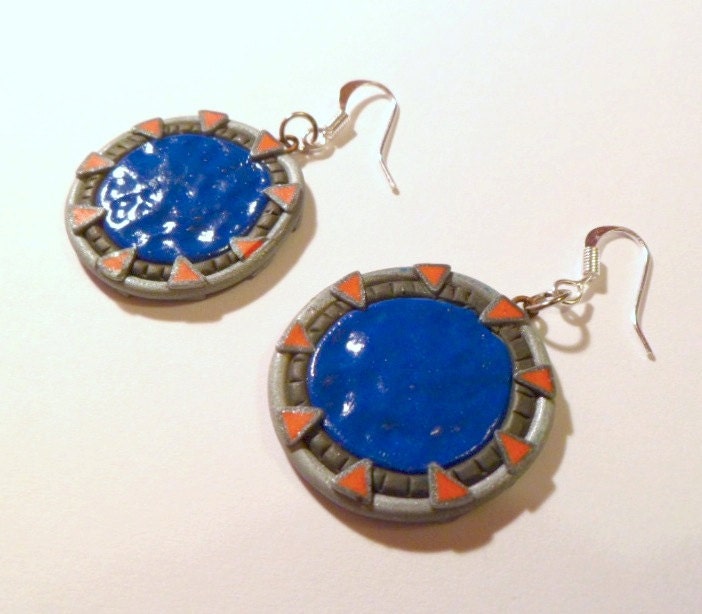 Stargate earrings for instant transportation