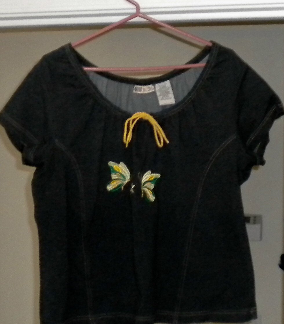 Embroidered butterflies on a blue jean peasant blouse X lg