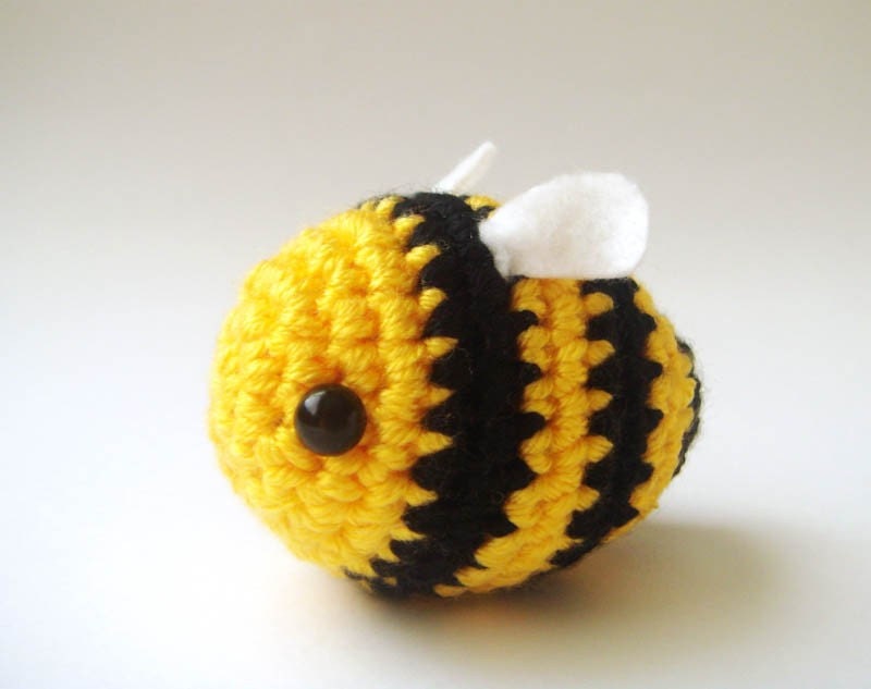 Bee toy Crochet Bumble bee Buzz