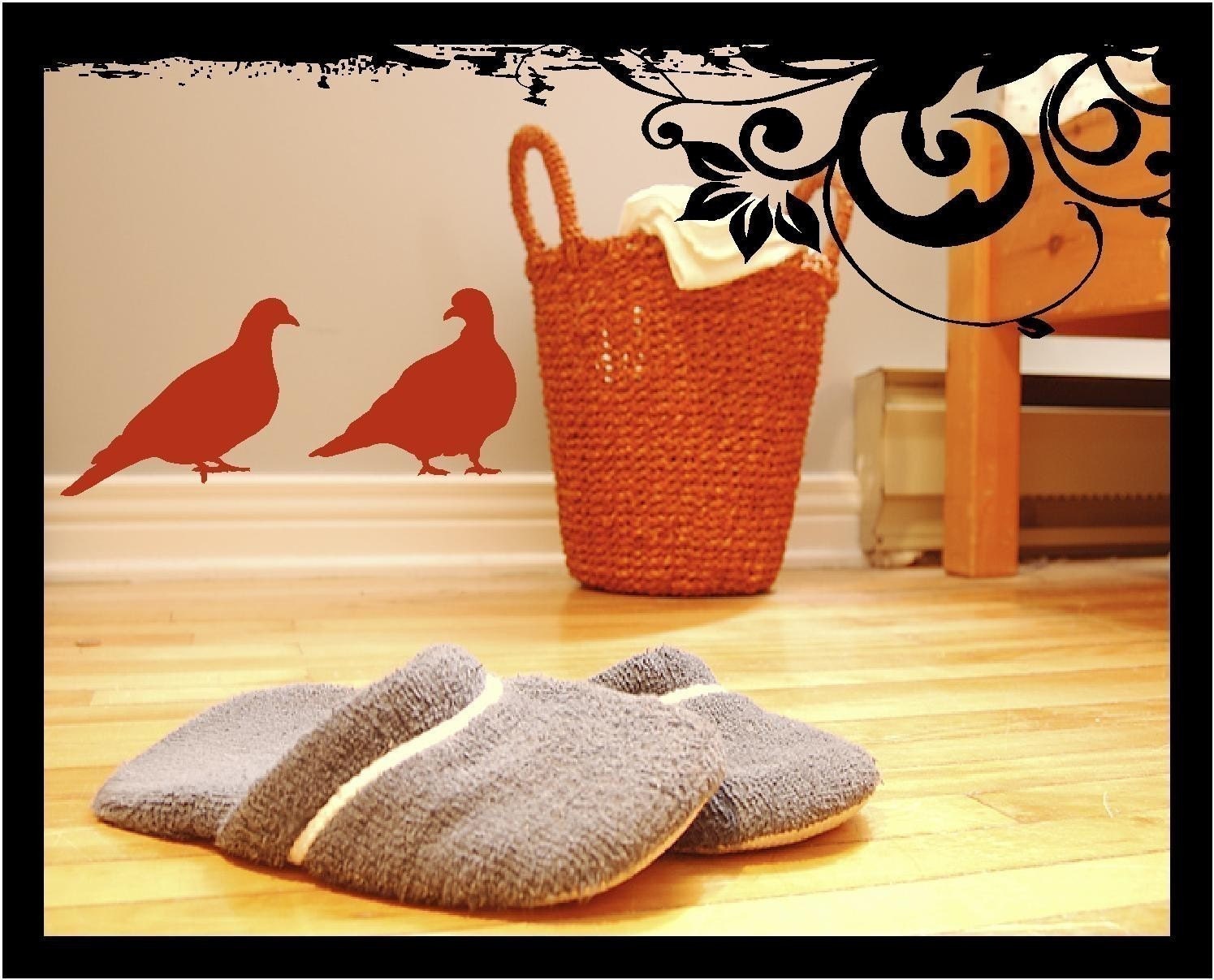 Pair of Pigeons- Vinyl Decal