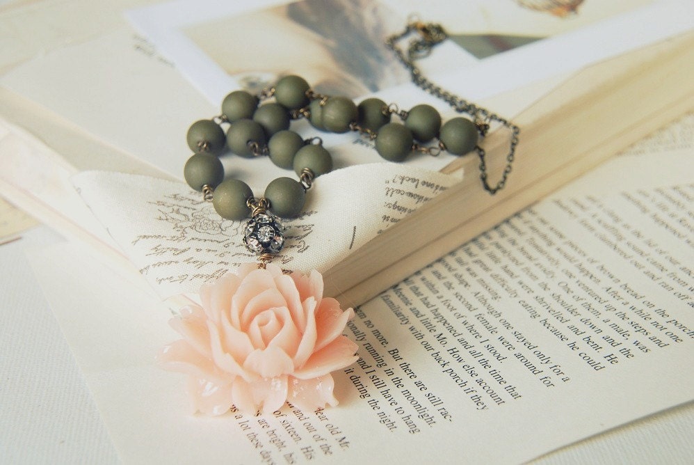 The Juliette necklace.  in soft pink and green.