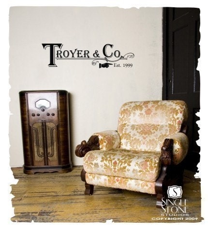 Wall Decals Vintage Style Family Name - Vinyl Text Wall Words Stickers Art