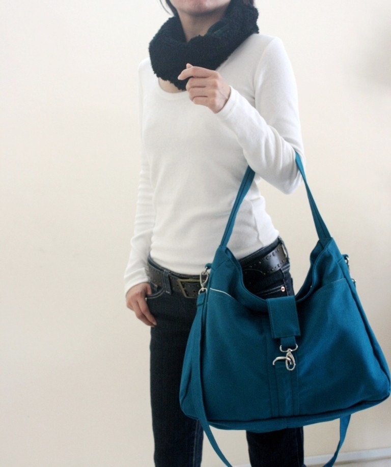 SALE - 10% OFF - Ashley in Teal // Messenger / Diaper bag / Tote / Purse / Handbag / Shoulder bag / Women / For her