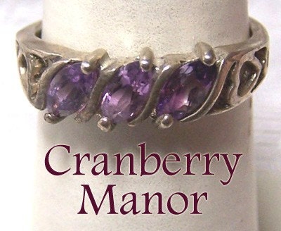 Vintage Sterling Silver Amethyst Heart Ring