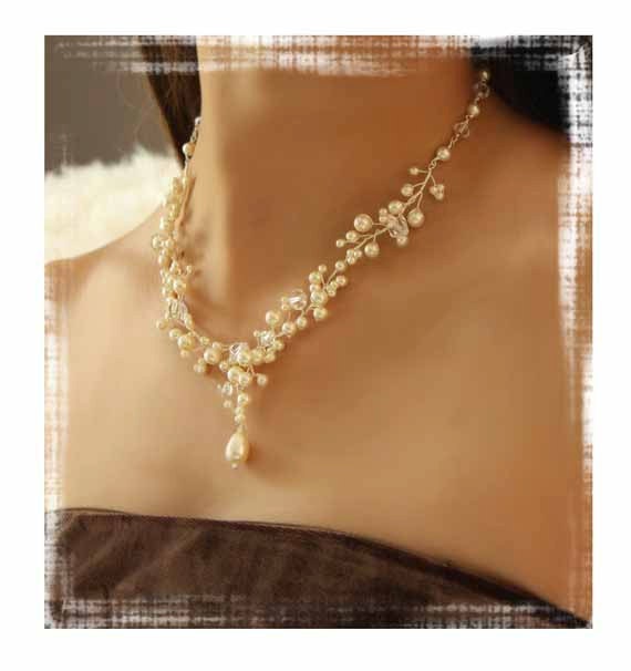 The Bridal Sweetheart Necklace Bridal Set with Pearl Necklace, Earrings, and Bracelet
