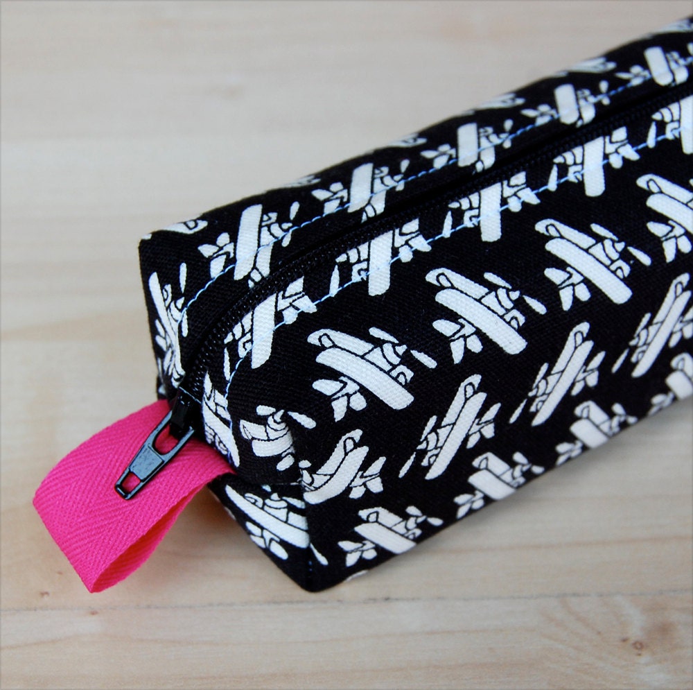 Flying High Sm CA Roll (makeup or pencil case)