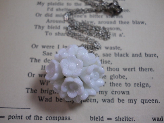 Vintage Beaded Bouquet Flower Charm Necklace circa 1950s Hand Wrapped White Flowers on Delicate Silver Chain
