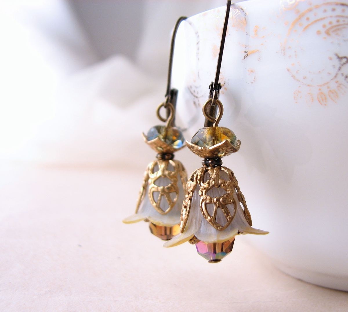 Woodland Shabby Flower earrings and necklace set