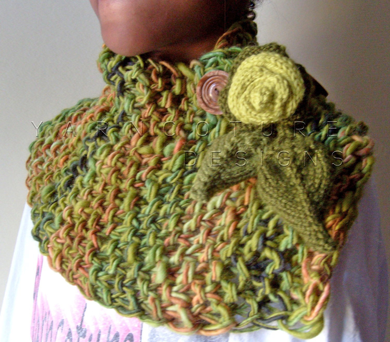 The Enchanted Garden LUXURIOUS Knit Cowl / Neckwarmer