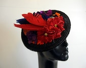 1950s hat / Tickle Your Fancy Flowers and Feathers Fascinator Vintage 50's Hat