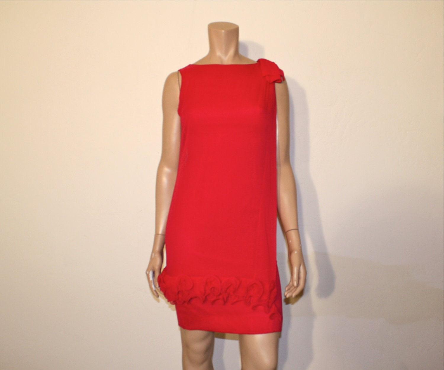 1960s dress / Portrait of a Pink Poppy Vintage 1960's Mod Chiffon Party Dress