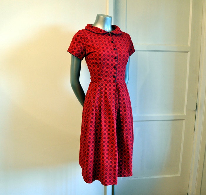 1940s dress / The Simple Sally Vintage Mode O' Day 40's 50's Red Print Dress