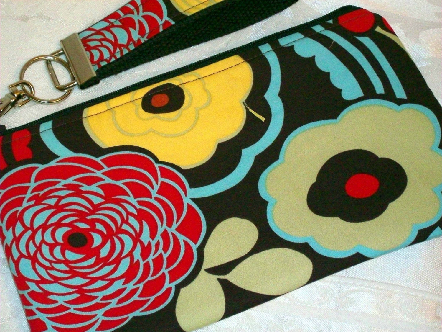 SALE--Was 21.00 Now 18.00--The Dahlia Large Zippered Pouch Clutch Wristlet in Alexander Henry's Mocca Chocolate