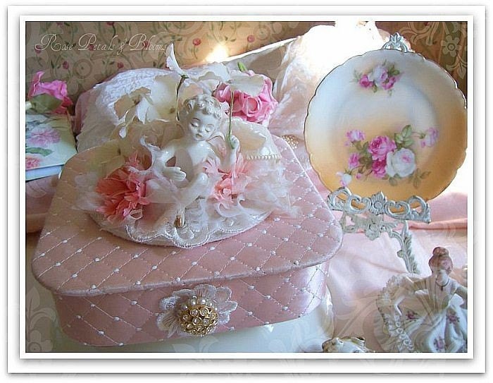 Candytuft Pixie Keepsake Box