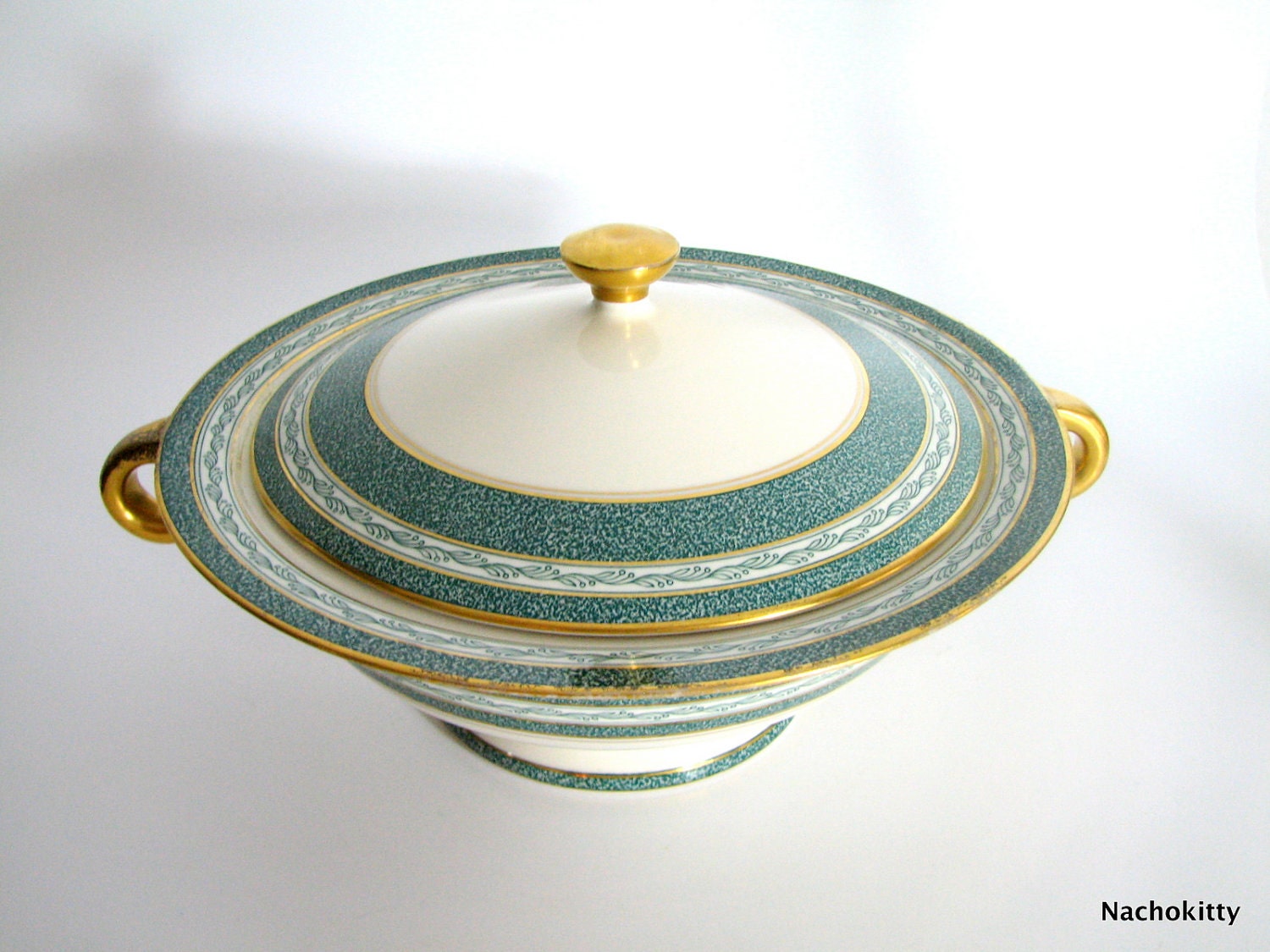 1930's Haviland Casserole Dish, Green with Gold Accents