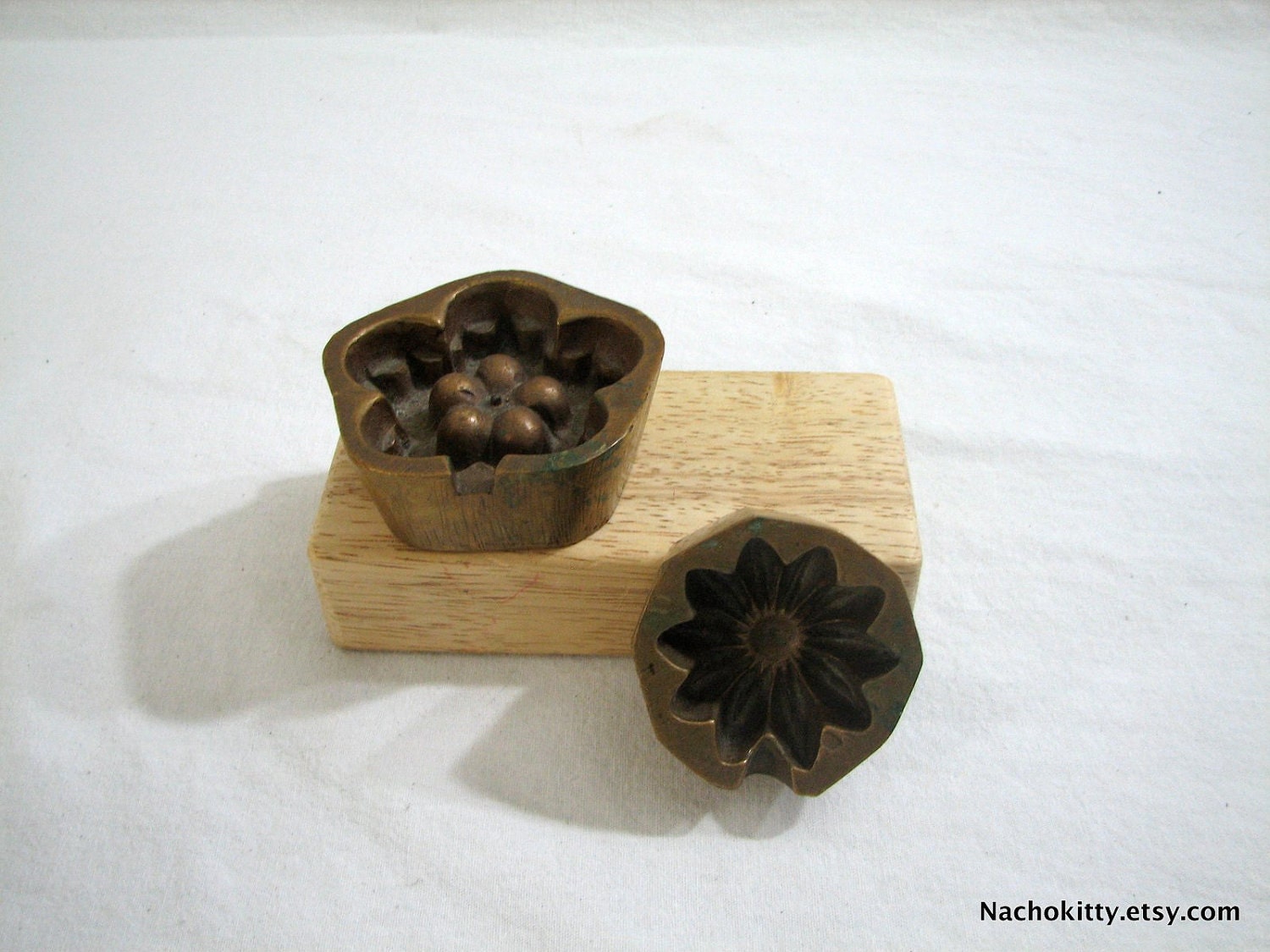 Millinery Molds Antique Velvet Hat Making Tools, Molds for Paper, Fabric, Etc