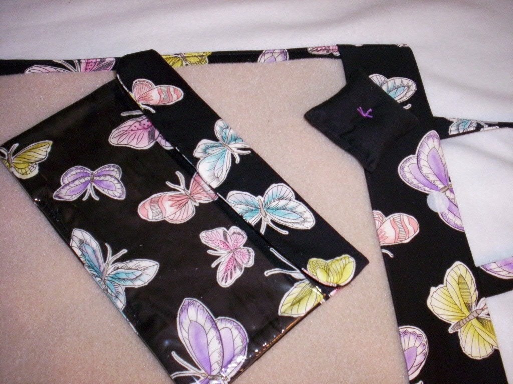 BEADING MAT CARRYALL with microfiber mat for beading, a tool pouch for carrying supplies plus a pin cushion for your needles