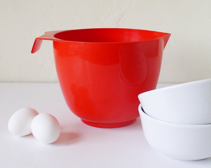 Danish Modern vintage Erik Kold red orange mixing bowl, plastic, mid century modern