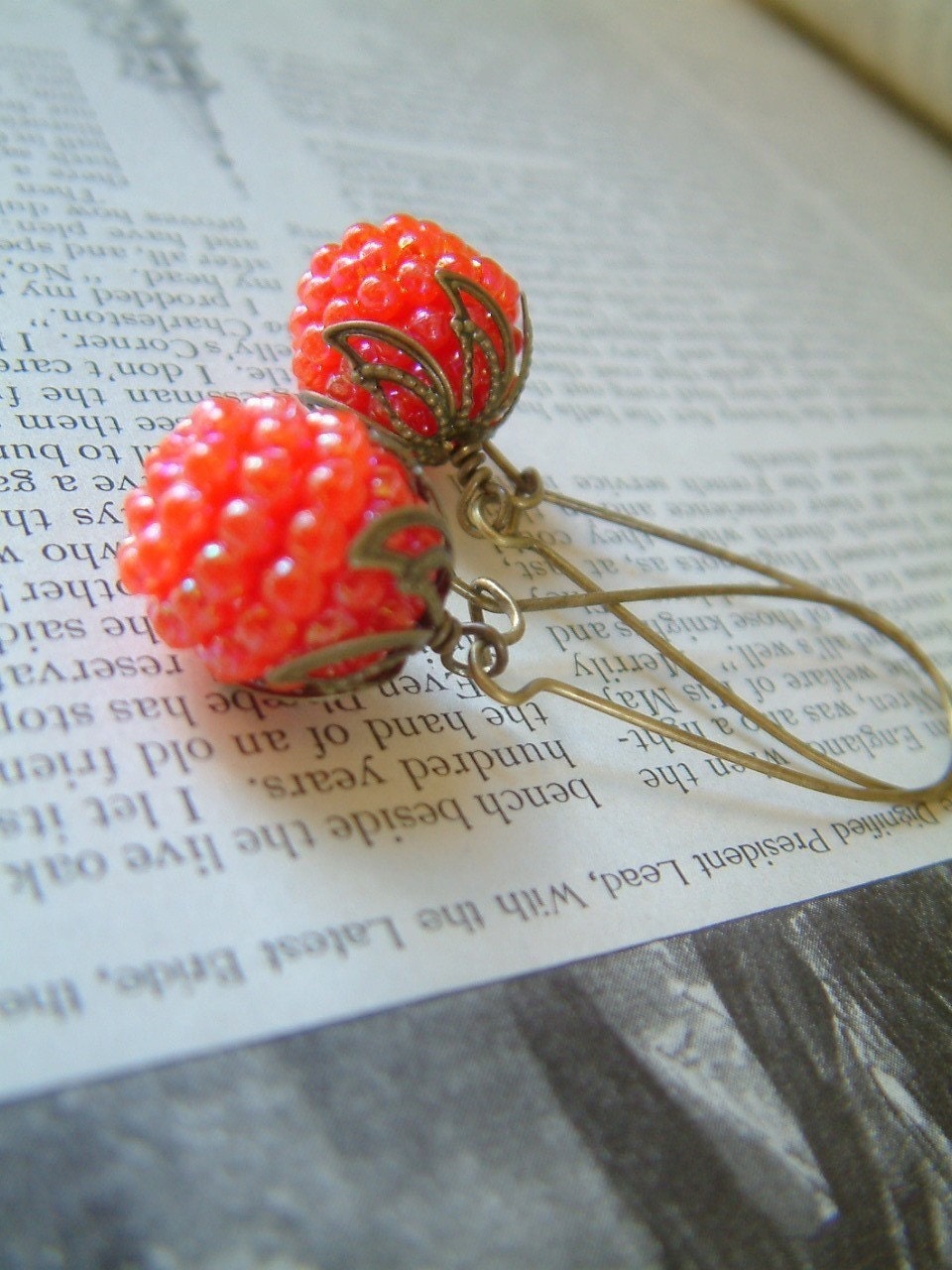 Yum - Vintage Red Beaded Dangle Earrings