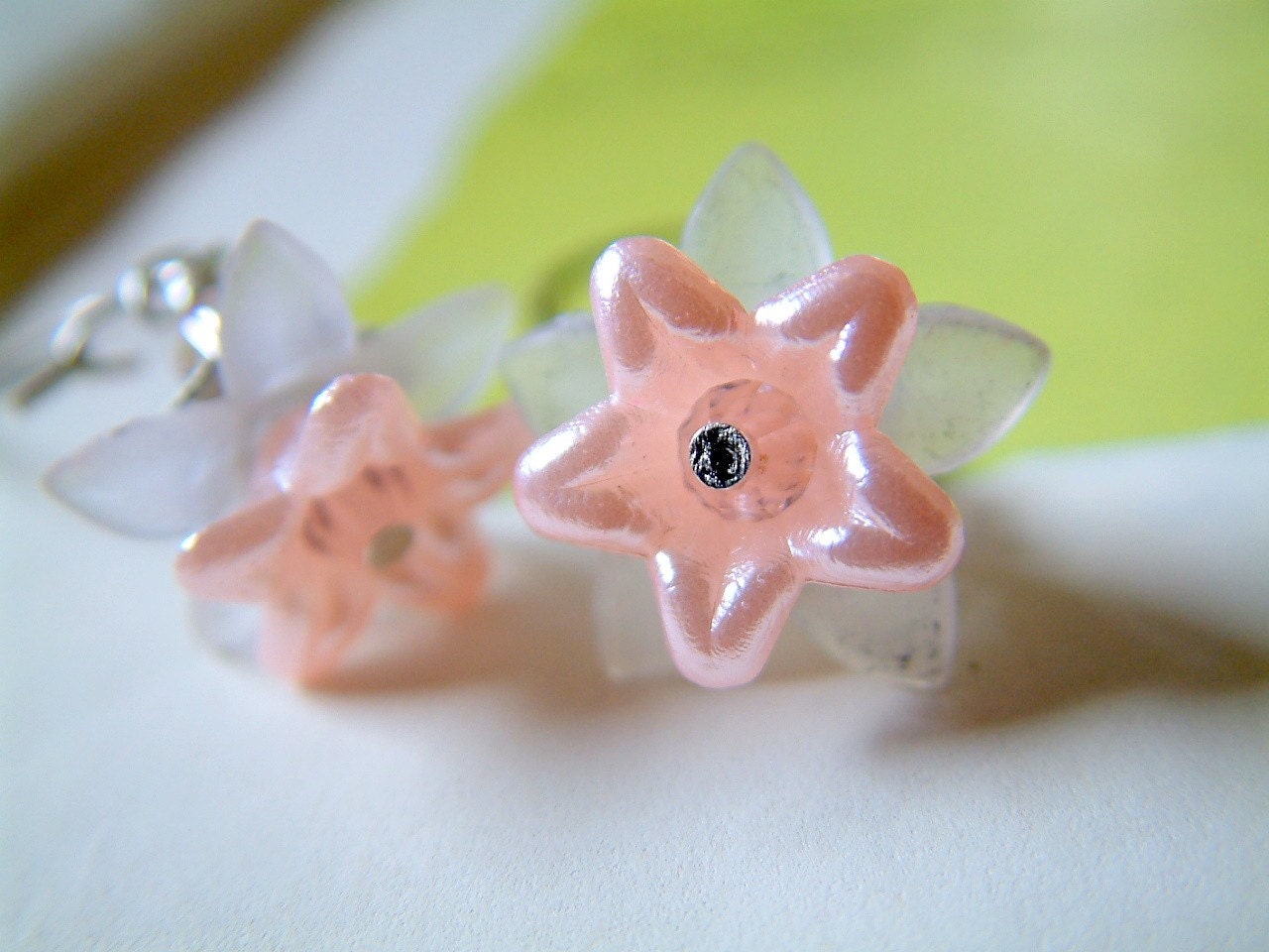 Abbie - White and Pink Layered Flower and Silver Dangle Earrings