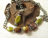 Organic choker Agate Green Jasper with Lampwork glass pendant