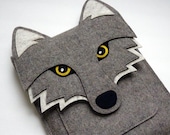 Wolf MacBook Air 13 inch sleeve - Gray felt