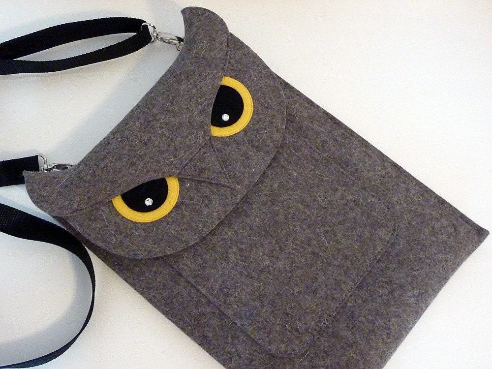 Owl  MacBook Air 11 inch sleeve - Gray felt