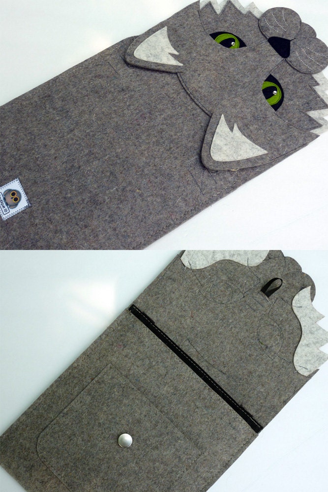Cat MacBook Air 13 inch sleeve - Gray felt - Made to order