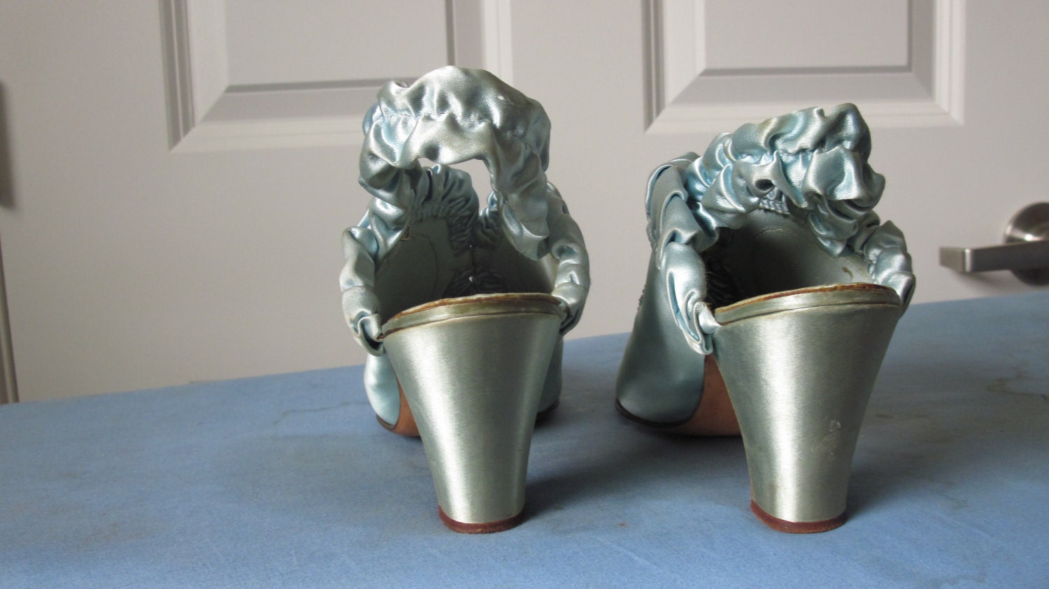 on reserved for amanda sz 7.5 vintage 40s blue satin ruffle shoes
