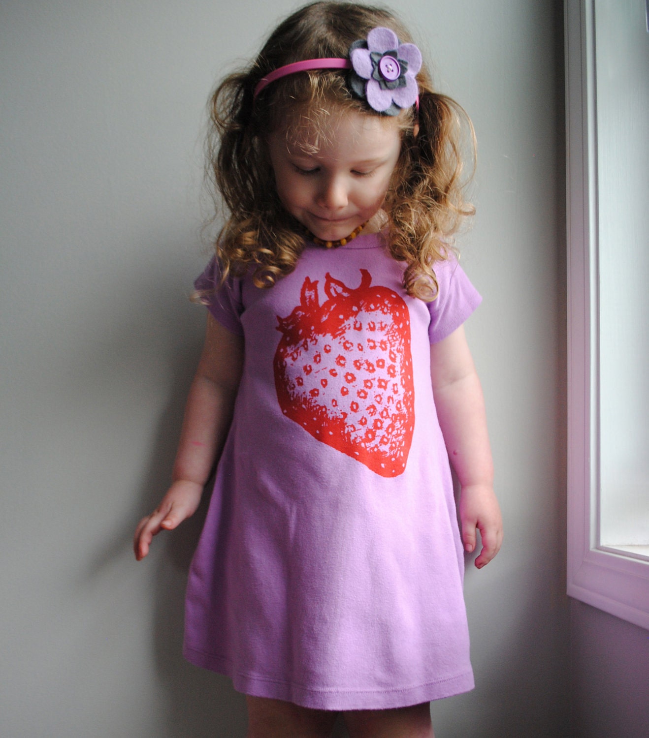 Strawberry T-Shirt Dress, Toddler Dress. Orchid Purple. Red. size 6