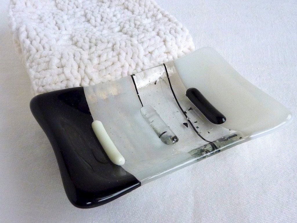 Glass Soap Dish in Black and White